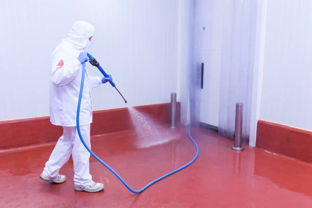 Best Parking Lot and Garage Cleaning  in Weaverville, CA
